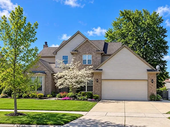 36784 Orchard Lake Dr, New Baltimore, MI 48047