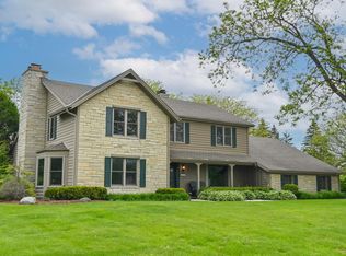 18140 Colline Vue Blvd, Brookfield, WI 53045