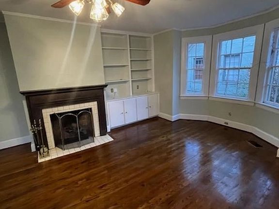 3rd image of 3418 Wellington Rd