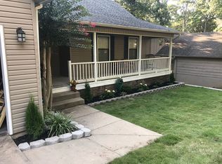 2418 Pear Orchard Dr, Little Rock, AR 72211