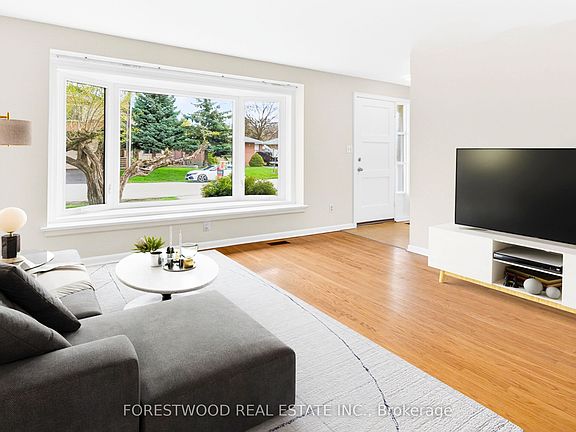3rd image of 22 Lormar Dr