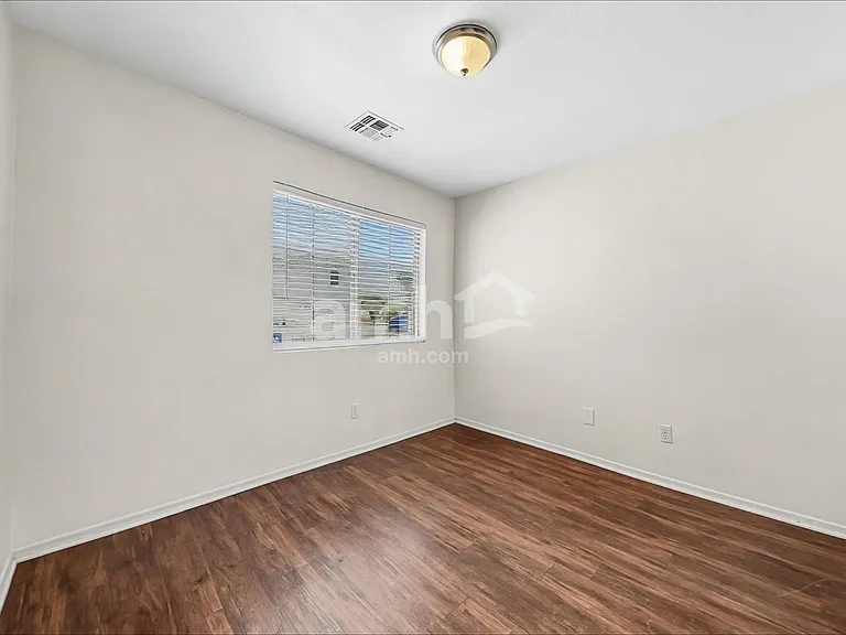 6217 W Warner St — Photo 15
