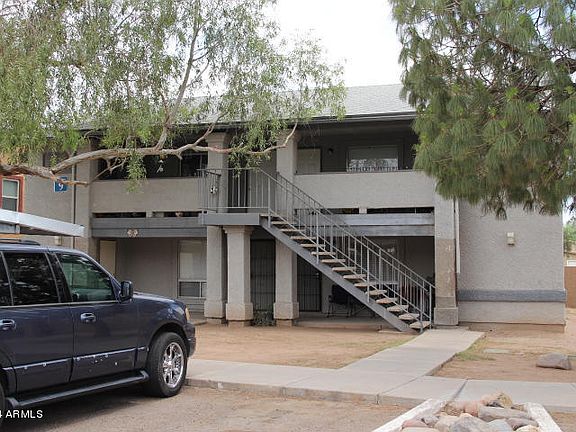 3rd image of 465 W Ivyglen Street #9