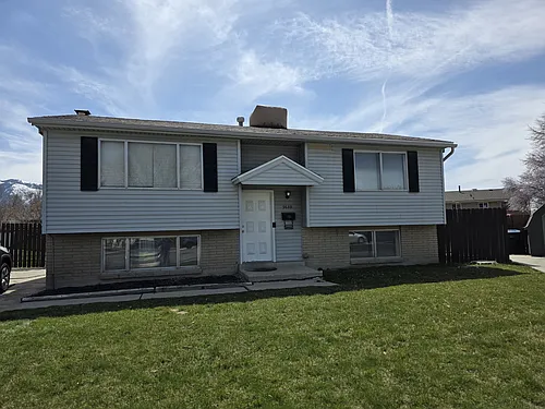 9639 S Dana Cir #Cir;-unit B Photo 1
