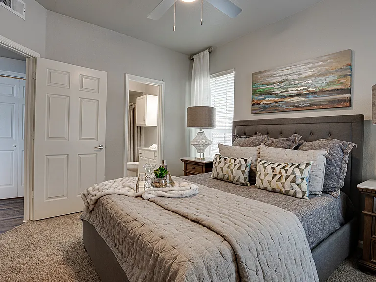 Mason Apartment Homes — Photo 11
