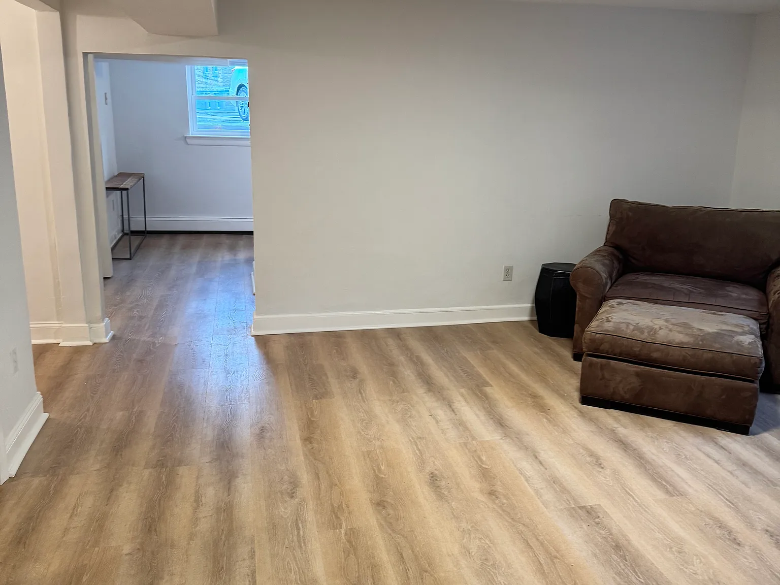 2 bed, 9999 sqft, $2,780 — Photo 2