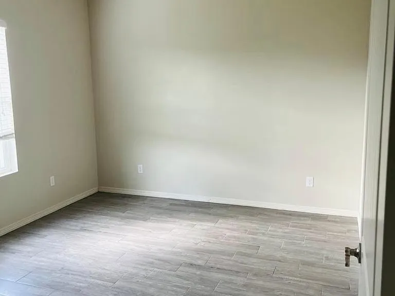 503 Downing Ave #1 — Photo 7