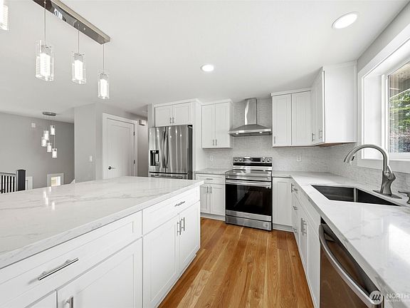 4th image of 6809 Washington Avenue