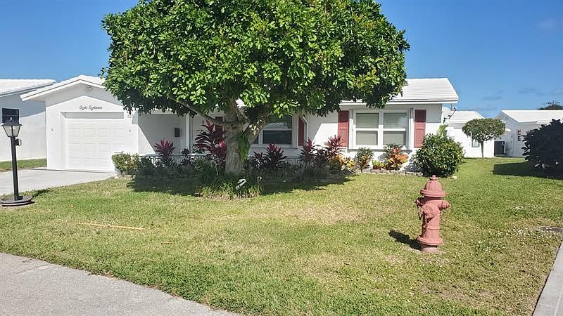 1st image of 818 SW 18th Ct