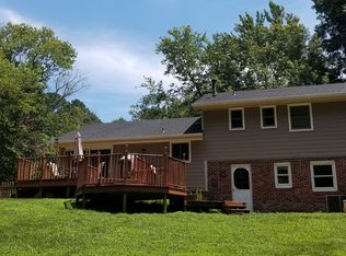 6637 Lynndale Dr, Raleigh, NC 27612