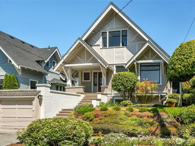 2008 Nob Hill Avenue N, Seattle, WA, 98109