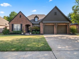 3415 W Urbana St, Broken Arrow, OK 74012