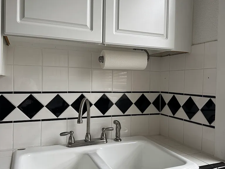 1475 N Humboldt St #6 — Photo 22
