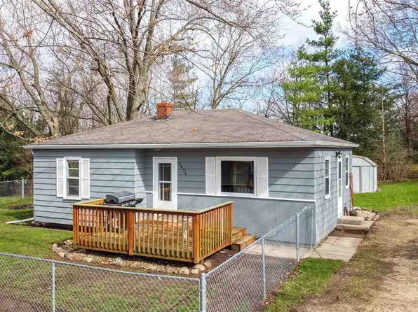 2471 N Jackson Rd, Pecatonica, IL 61063