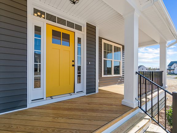 Lancaster - Craftsman A2 Front Porch