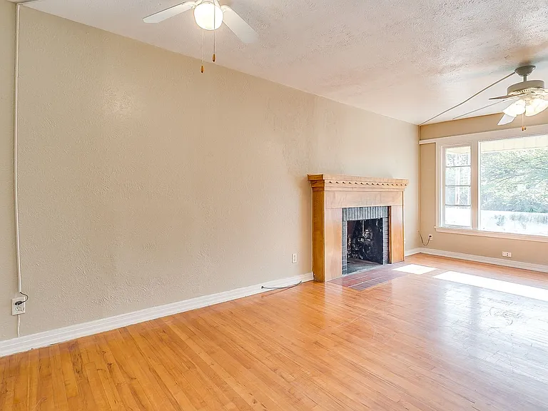 3928 Winfield Ave — Photo 10