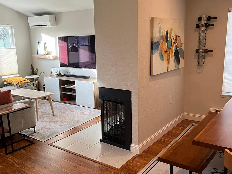 8148 16th Ave SW — Photo 3