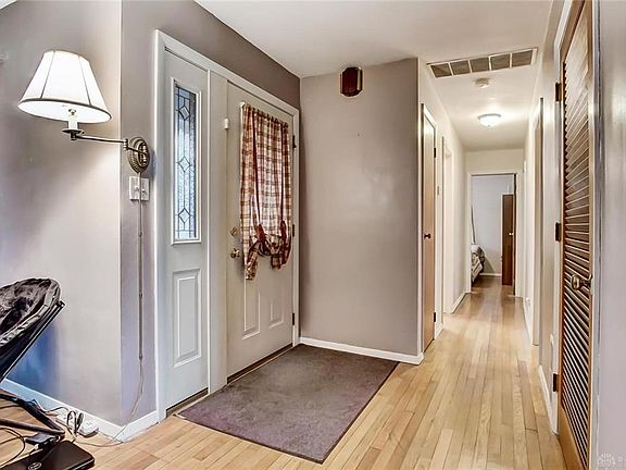 2nd image of 3689 Echo Hill Ln