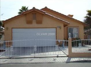 5565 Super Bowl Dr, Las Vegas, NV 89110