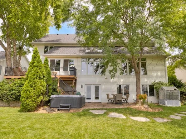 5970 Beechtree Dr, West Des Moines, IA 50266