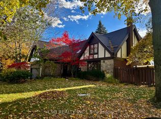 12 Brooklet Ct, Markham, ON L3T 2M9