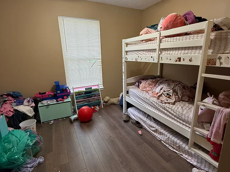 4202 Flora Ave #4200 — Photo 38