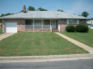 1008 Lakewood Dr, Colonial Heights, VA 23834