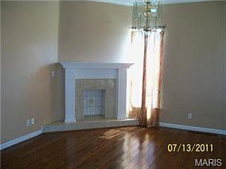 5th image of 3163 Pacific Ave