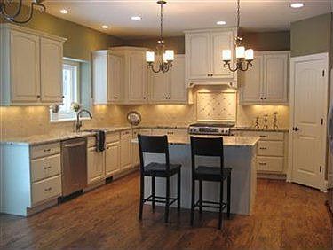 3rd image of 16650 Anne Ln