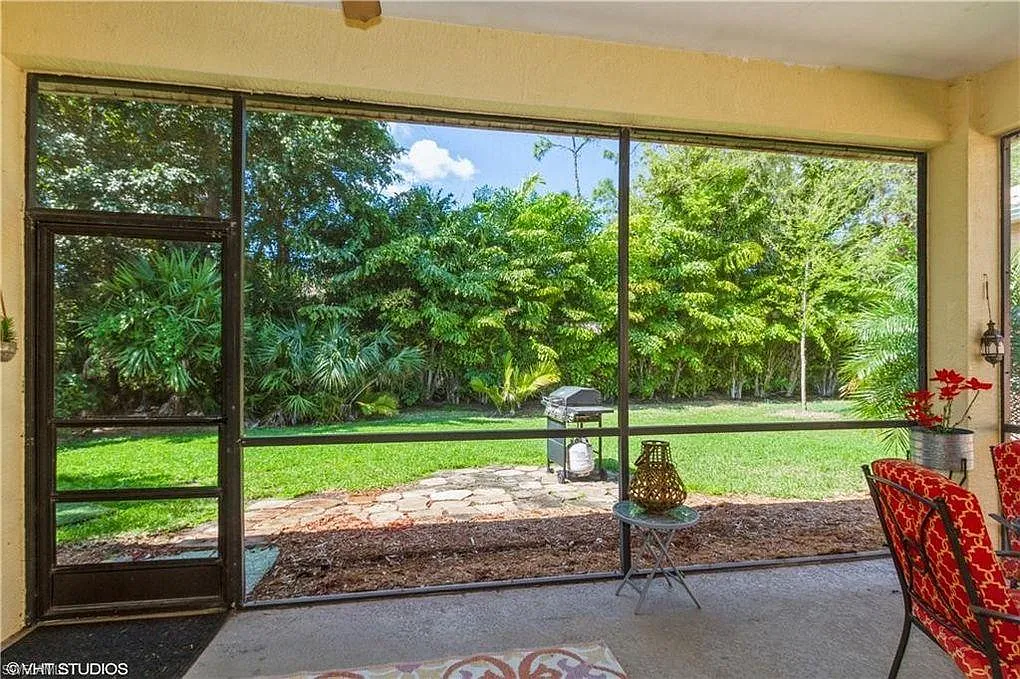 3 bed, 1826 sqft, $2,845 — Photo 3