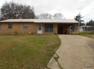 550 2nd St, Magnolia, MS 39652