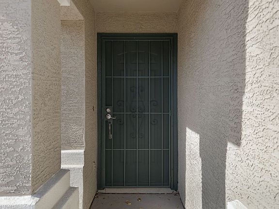 5th image of 2610 N 109th Ave