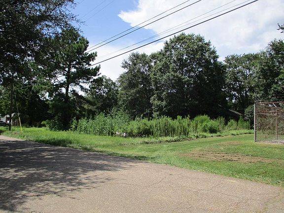 2nd image of Main St