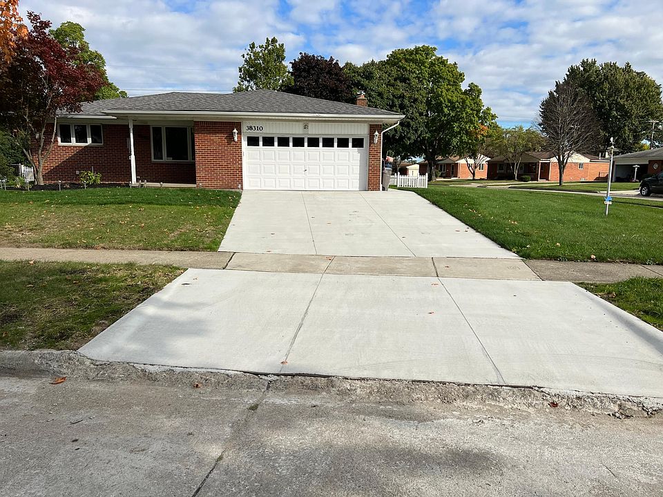 1st image of 38310 Beecher Dr