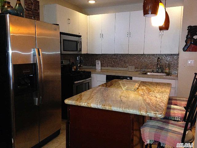 1st image of 600 Louisiana Ave