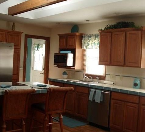 4th image of 1185 Aurora Hill Dr