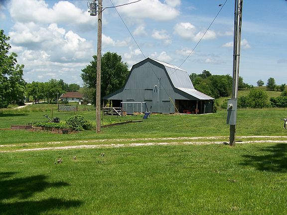 Outbuilding/Barn #1