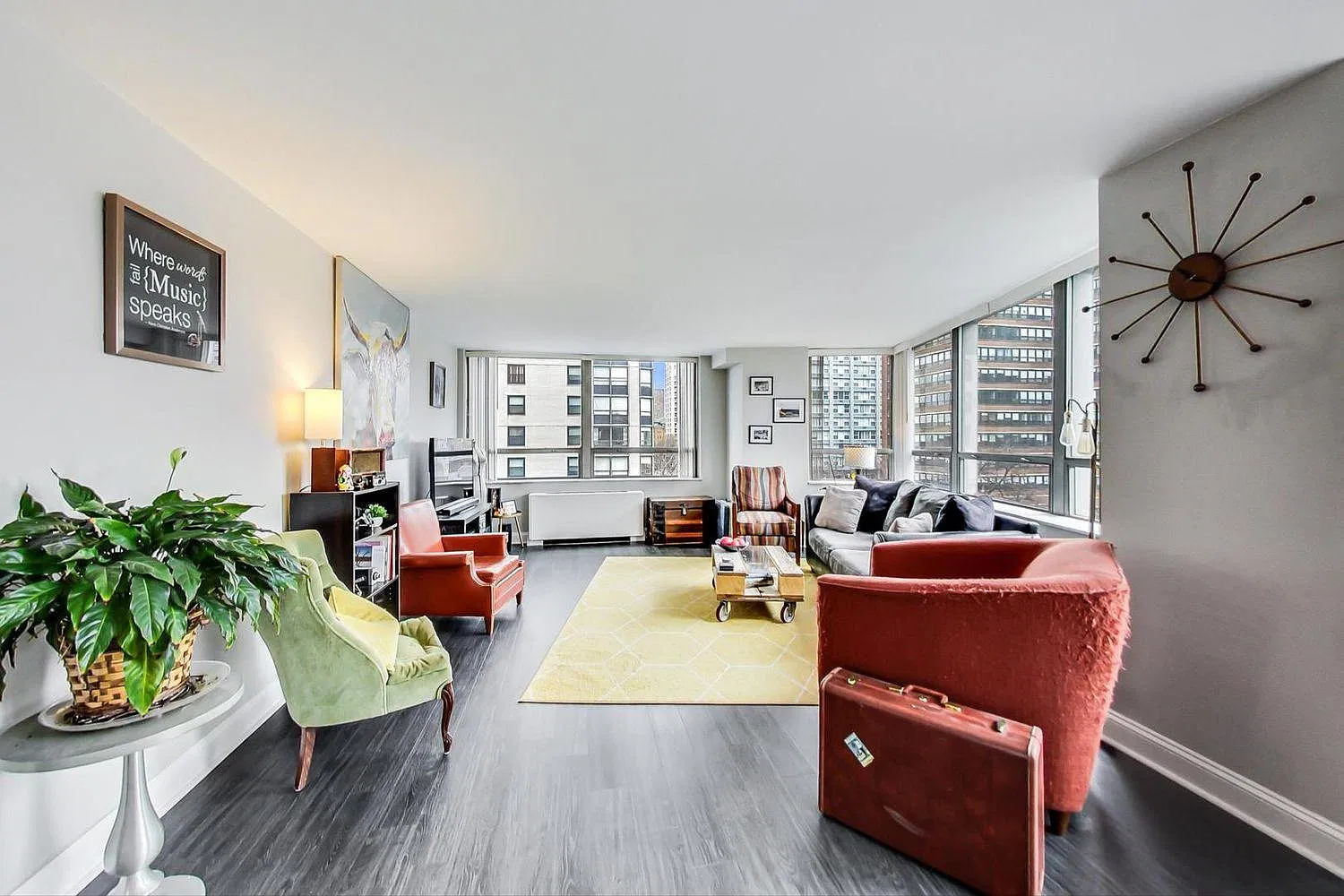 2 bed, 1220 sqft, $2,500 — Photo 3