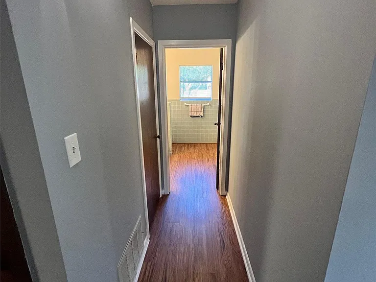 213 S FM 1660 — Photo 19