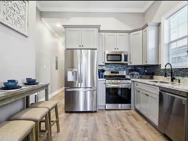 521 S Scott St #523 — Photo 4