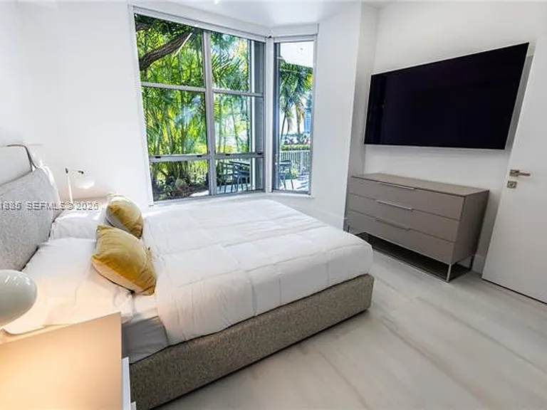3600 Mystic Pointe Dr #114 — Photo 15