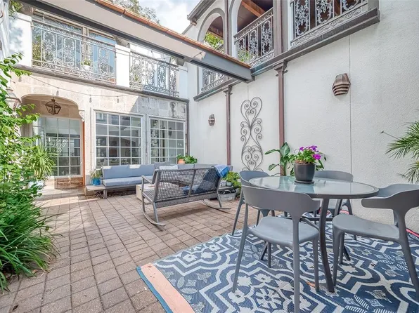 3619 Yupon Street, Houston, TX 77006