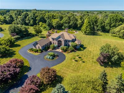 22 Twin Ponds Dr, Spencerport, NY, 14559