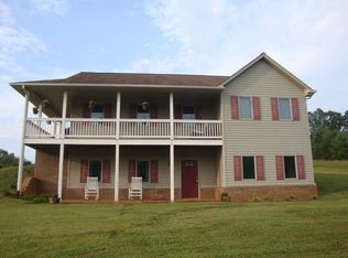 140 Pine Forest Ln, Rocky Mount, VA 24151