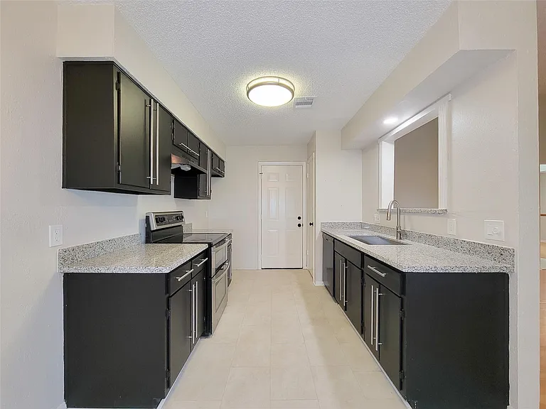 14403 Cypress Branch Dr — Photo 4