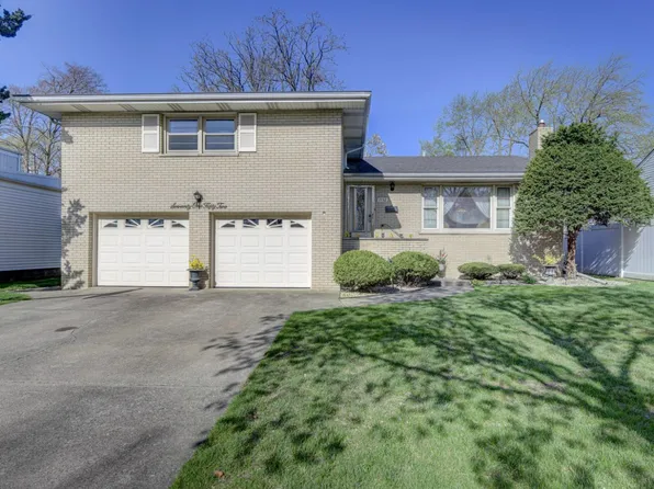 7152 Belmont Ave, Hammond, IN 46324