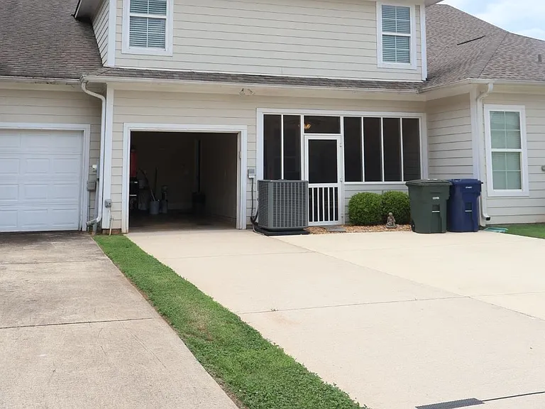 5 Atherton Cir — Photo 43