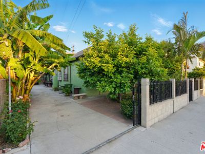220 N Burlington Ave, Los Angeles, CA, 90026