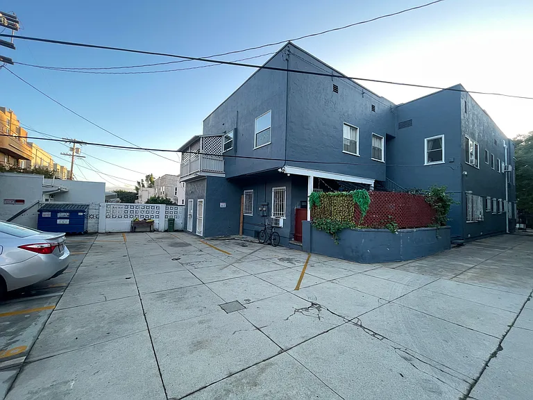 1432 N Formosa Ave #5 — Photo 8
