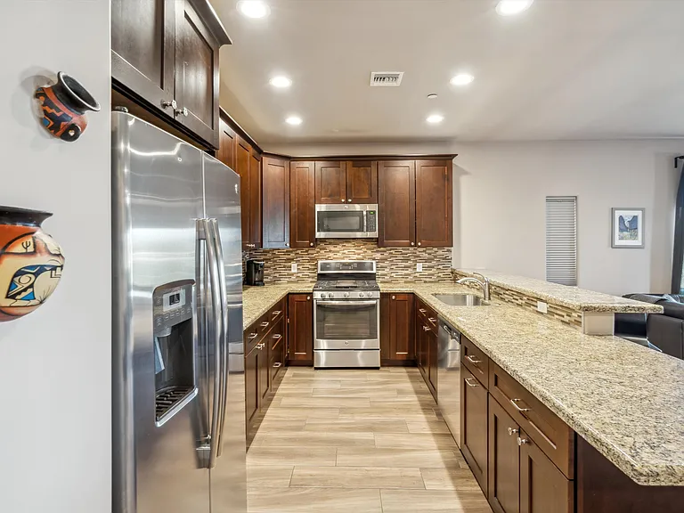 6145 E Cave Creek Rd #203 — Photo 9